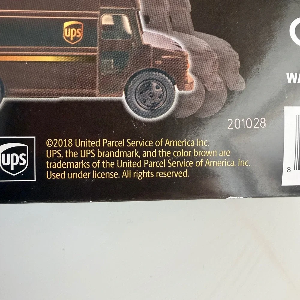 Daron UPS Package Truck Pullback Action Worldwide Services Diecast RT4349